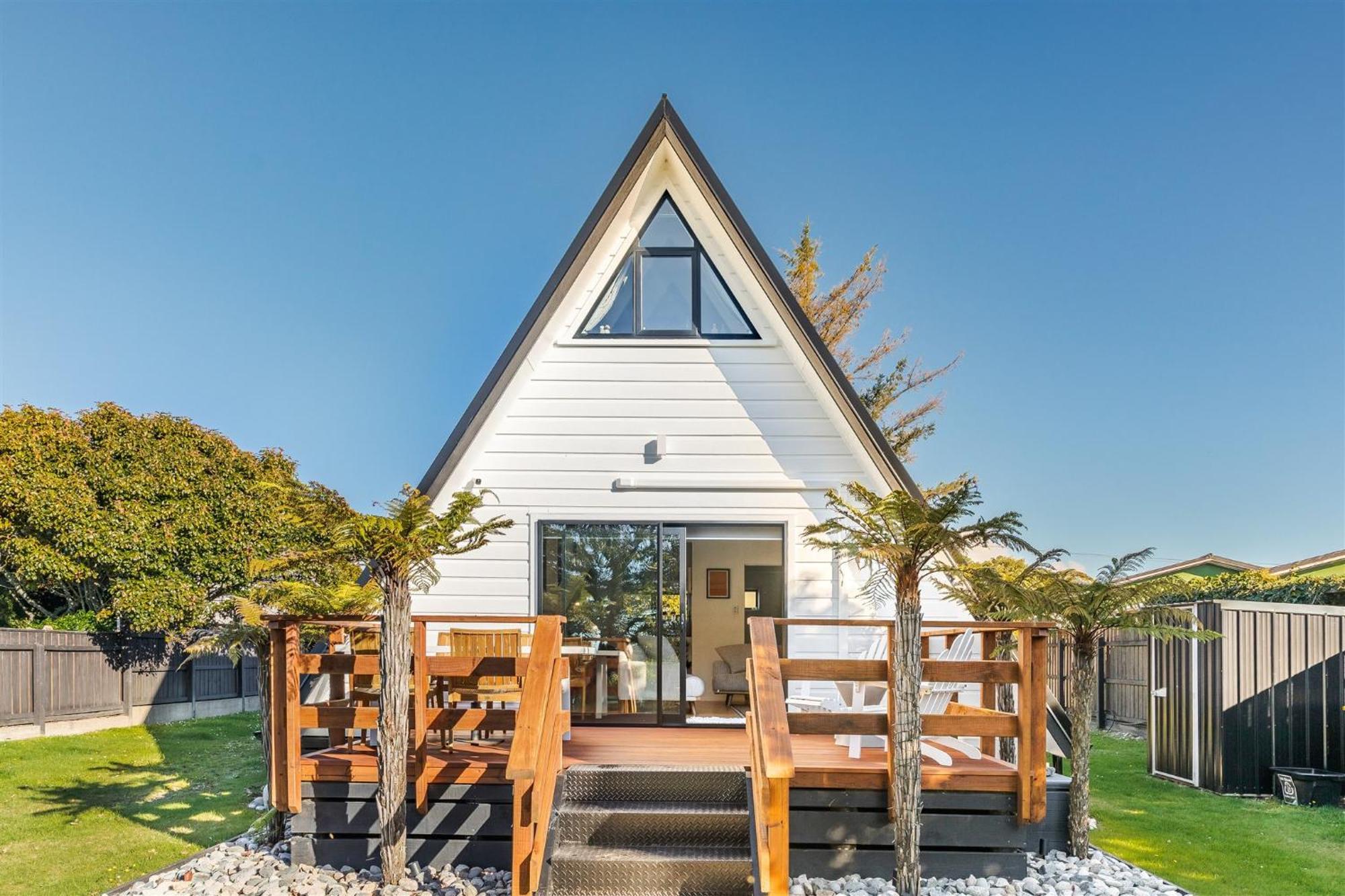 Waterfront Living Redefined Villa Westport Exterior photo